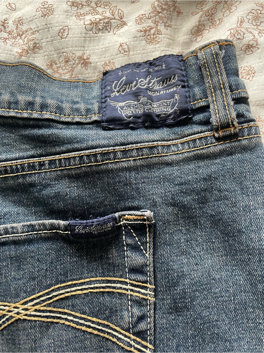 Levi's  Dark Blue Denim Cotton Midi Skirt with Back Pocket Stitching - Picture 5 of 10